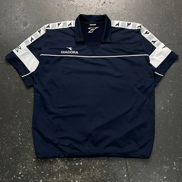 105 디아도라 올드스쿨 사이드라인 유니폼