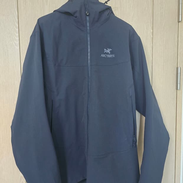 아크테렉스 GAMMA LT HOODY 바람막이