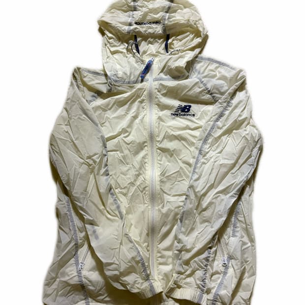 뉴발란스 바람막이 90