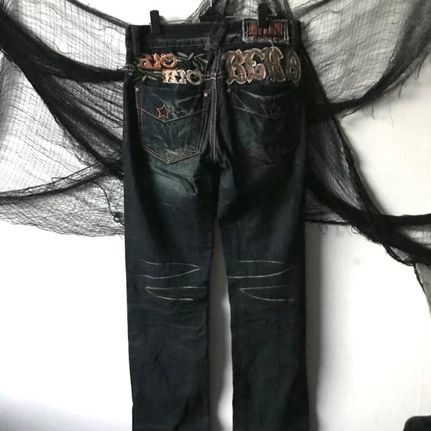 Riobera back patch detail jeans