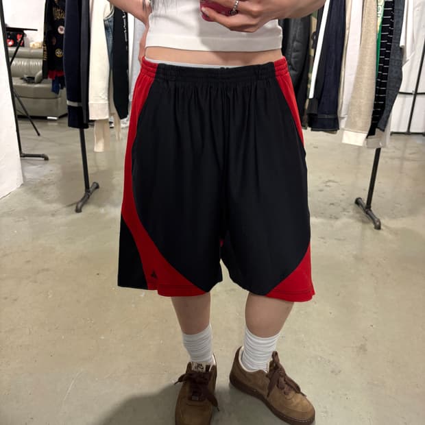 아디다스 반바지