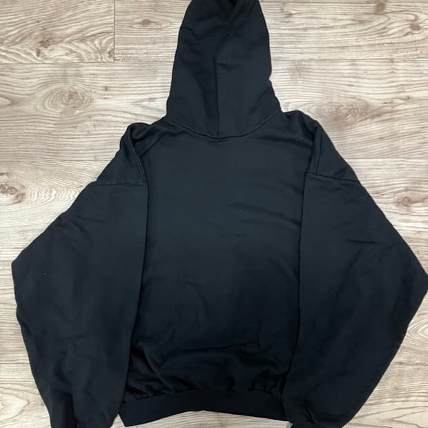 yeezy black dog no print ver 1 size