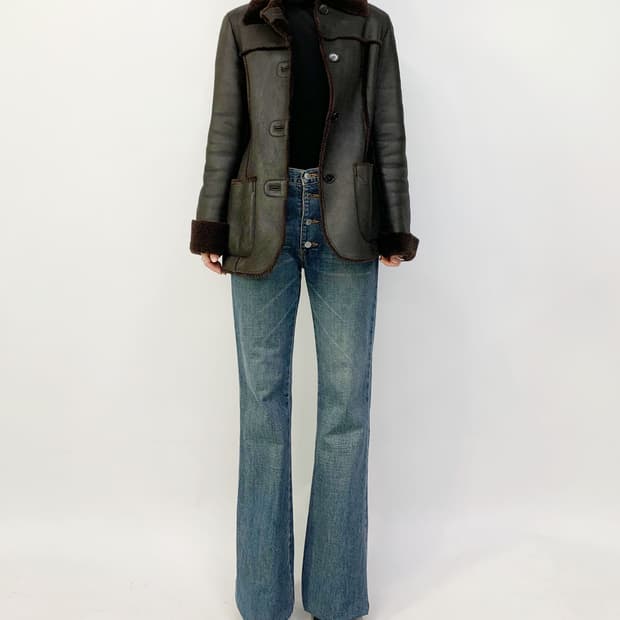 아쿠아스큐텀 무스탕