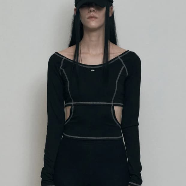 보헤미안서울 SIDE CUT - OUT LONG SLEEVE