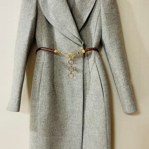 미샤 MICHAA 울 그레이 페미닌 코트 55. 정가 170만원대. 실착