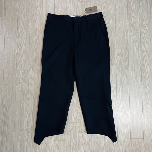 꼼데가르송 옴므 플러스 큐브라 크롭 팬츠 AD2019