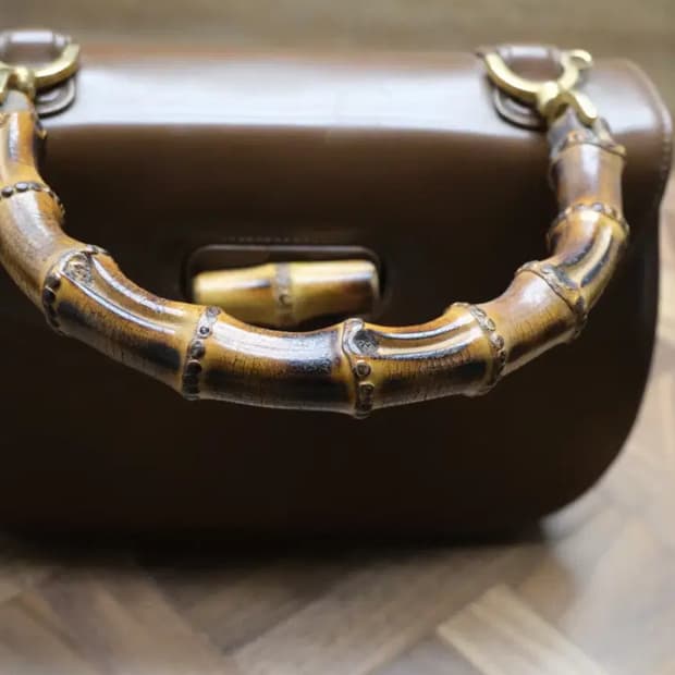 구찌 1947 뱀부백 탑핸들백