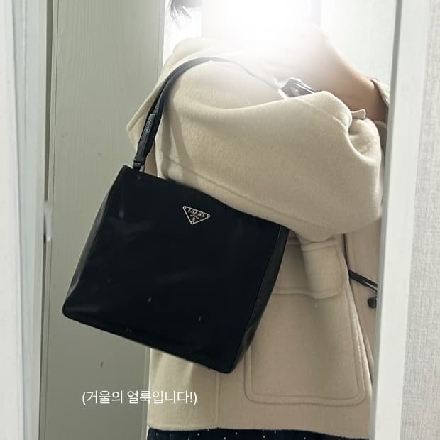 (정품)프라다 블랙 나일론 토트백/숄더백(착샷O)