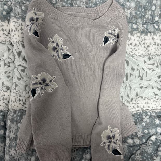 🦷빈티지 꽃자수 니트🦷