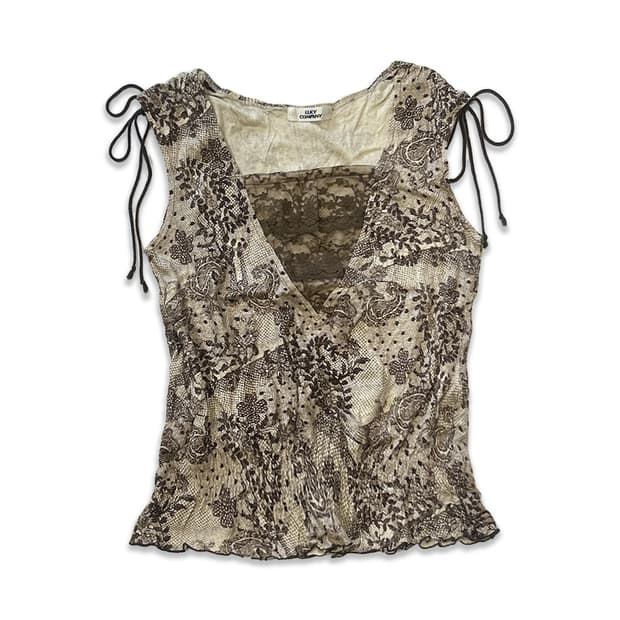 Paisely lace top