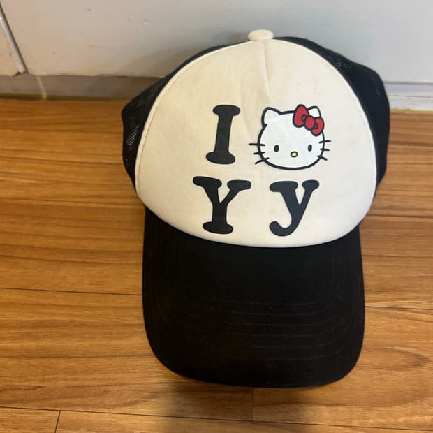 오픈yy 헬로키티 트러커캡