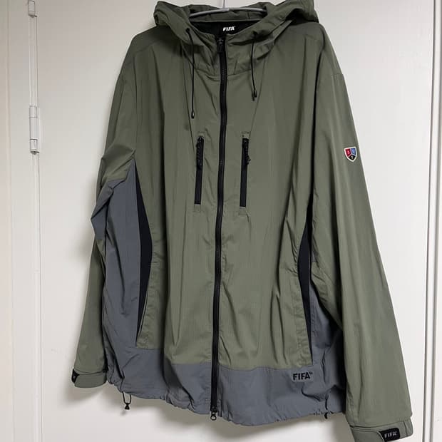 FIFA 올리브색 후드 바람막이 2XL