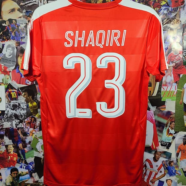 스위스 국대 2016-2017 샤키리 유니폼