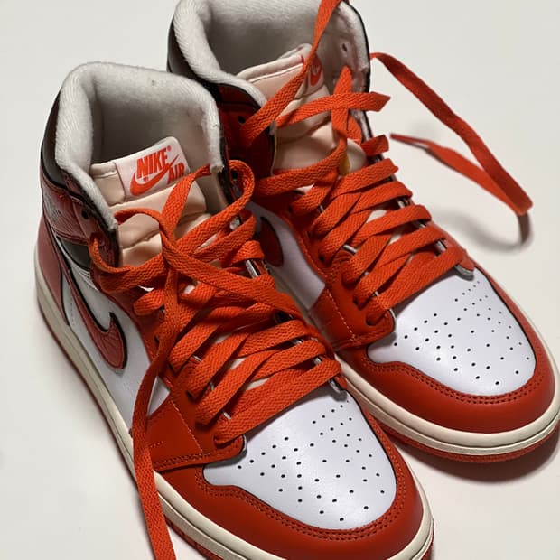 나이키 에어 조던 1 레트로 하이 OG 스타피쉬(240)