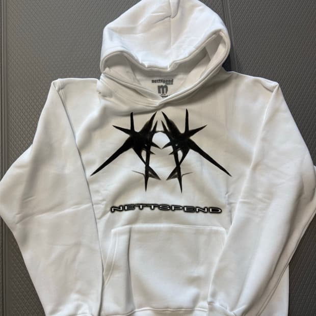 (M) NETTSPEND 'invert tour' 후드 초판