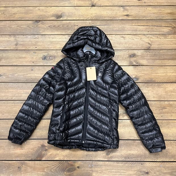 코오롱 경량 패딩 블랙 딱붙 