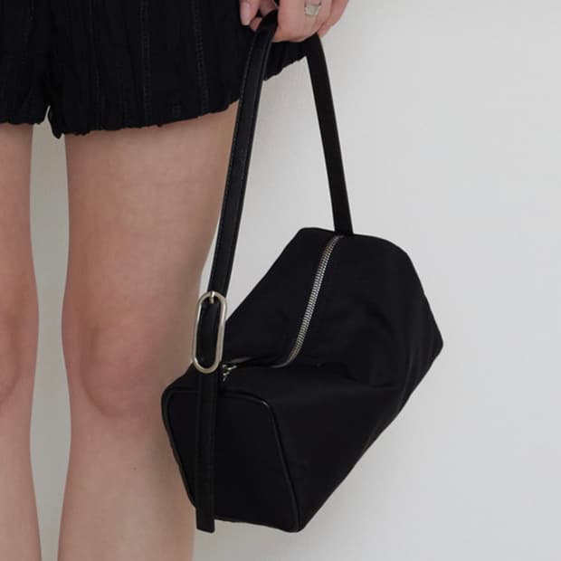 베이루트 BEAU NYLON ROLLER BAG