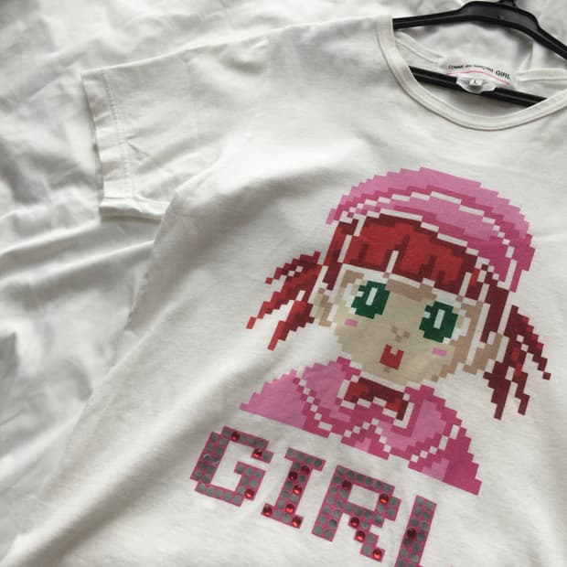 꼼데가르송 걸 애니메 여자 라인스톤 반팔 티셔츠