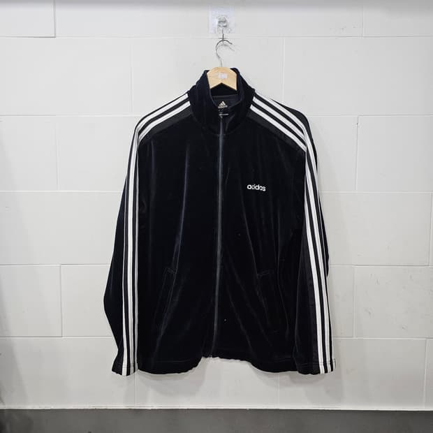 아디다스 벨벳 져지