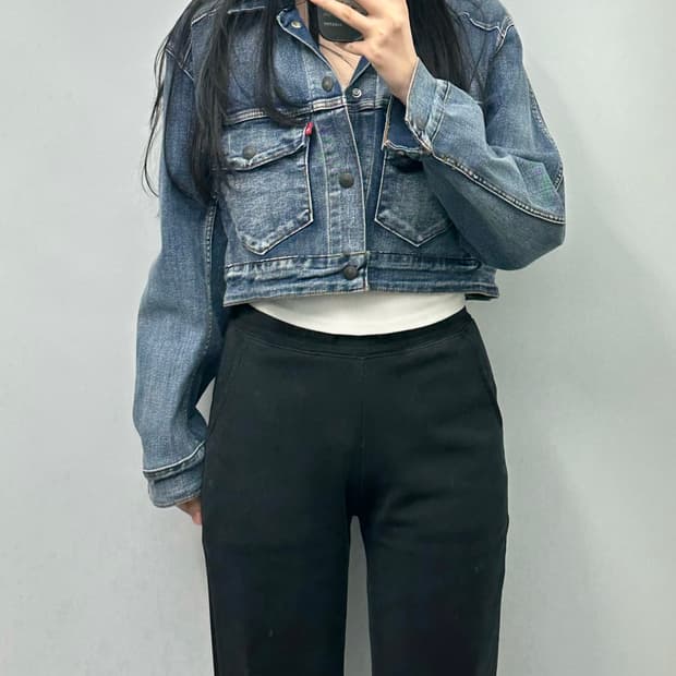 리바이스 우먼스 레드탭 워싱 크롭 데님 자켓