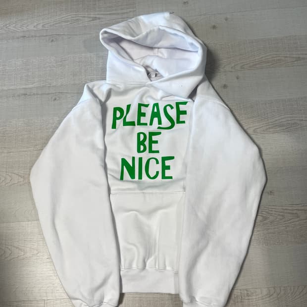 컬렉트피시스 화이트 "PLEASE BE NICE" 후드티