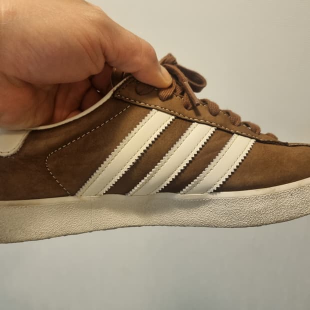 아디다스 가젤 브라운 260