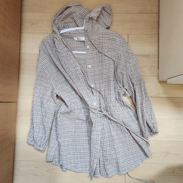 [오늘까지만판매 이후폐기] WEGO 빈티지 무드 체크 후드 블라우스 