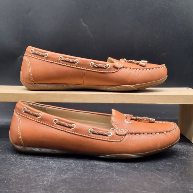 제옥스 브라운 여성로퍼 240