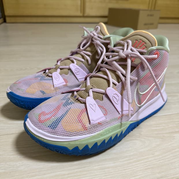 나이키 카이리 7 피플 리갈 핑크 290