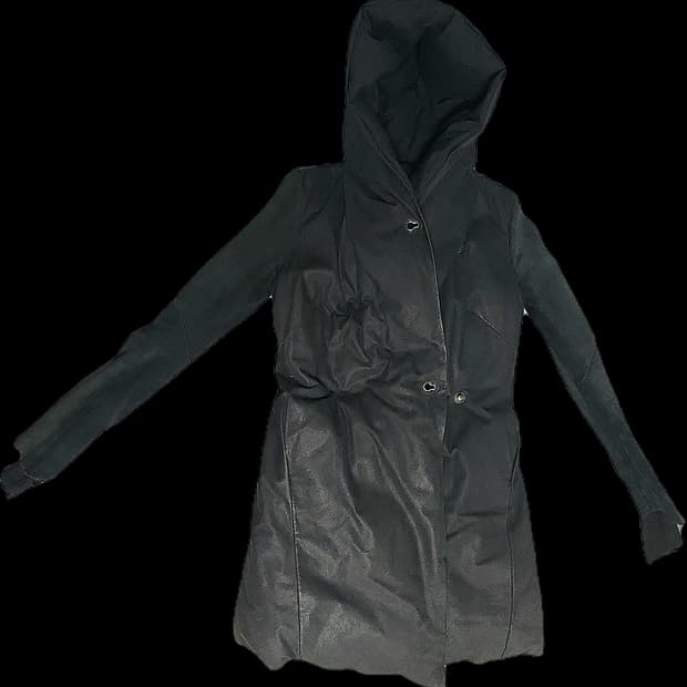 아이작 세럼 송아지 가죽 패딩