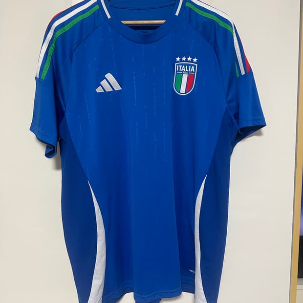 24-26 이탈리아 홈 유니폼