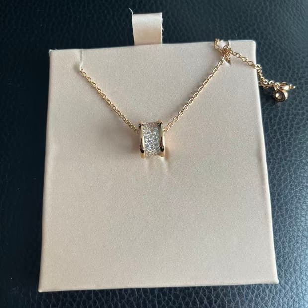 불가리 비제로원 네크리스 파베 로즈골드 