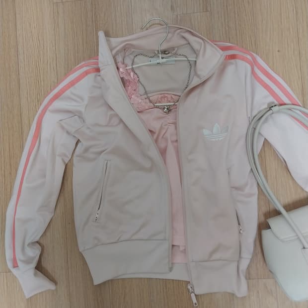 딸기우유 핑크 아디다스 져지