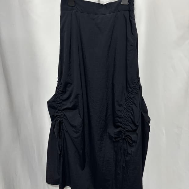 8 컨셉트 뒷허리 밴딩 셔링 카고 벌룬 롱 스커트 F