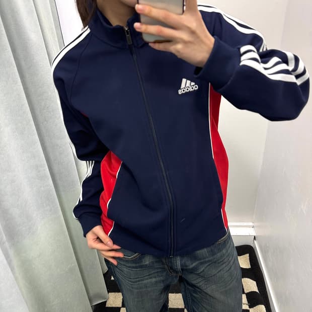 아디다스 블루 레드 배색 트랙탑 져지