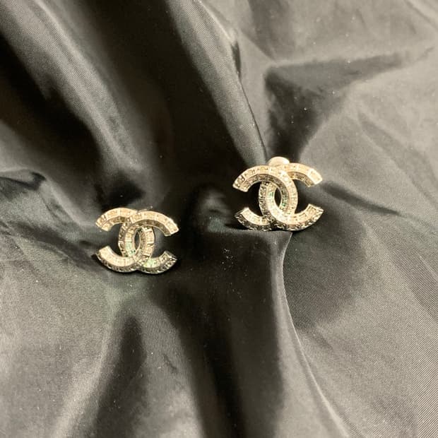 샤넬 업사이클링 귀걸이