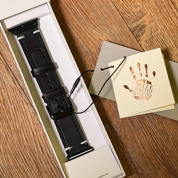 월스와일무브먼트 애플워치 가죽 스트랩 40-42mm 블랙 & 블랙 새상품