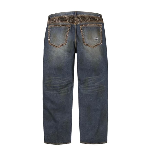 슈프림 레오파드 포우 퍼 루즈 핏 진 워시드 인디고