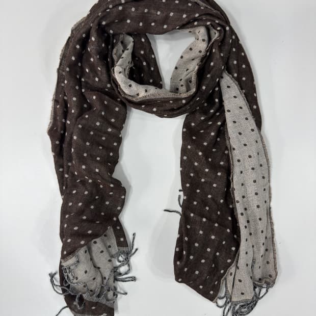 dot scarf