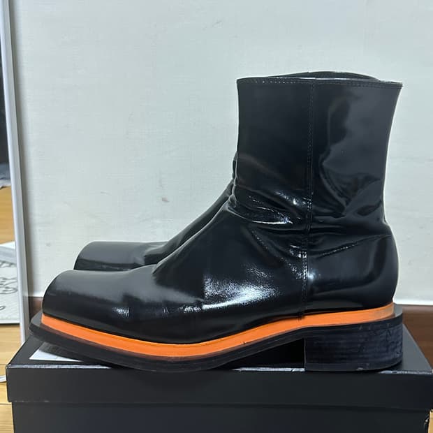 쏘우레슈어 스퀘어토 앵클부츠 가축부츠 280