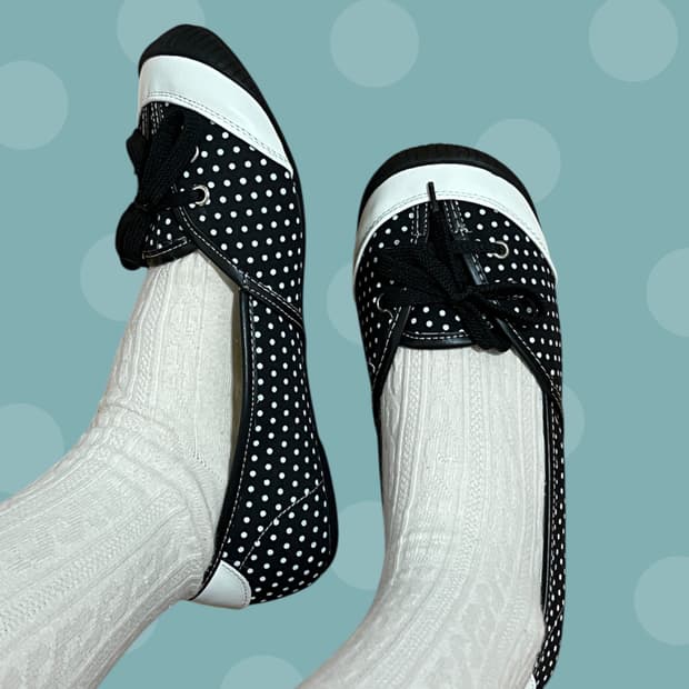 빈티지 쿠앤크 땡땡이 플랫슈즈