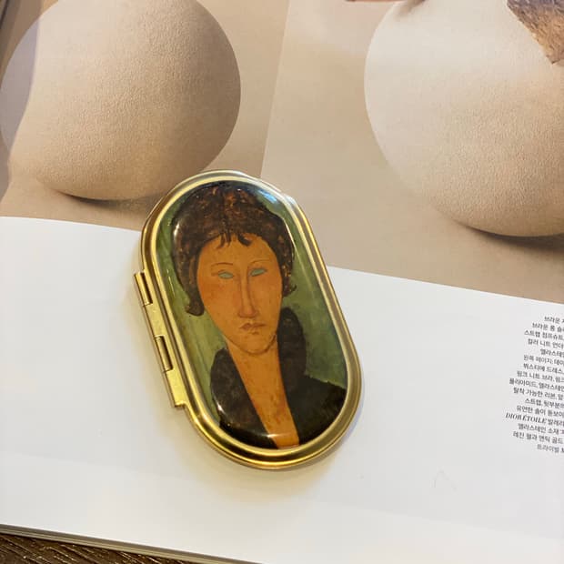모딜리아니 거울 컴팩트
