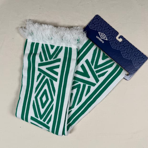 엄브로 목도리 스카프 데드스탁