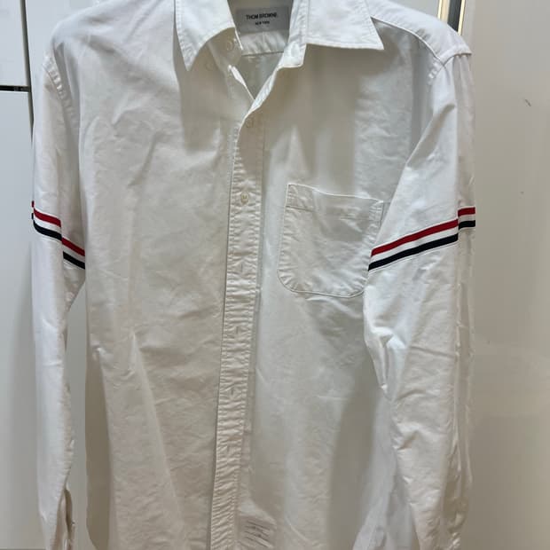 톰브라운 암밴드셔츠 5사이즈