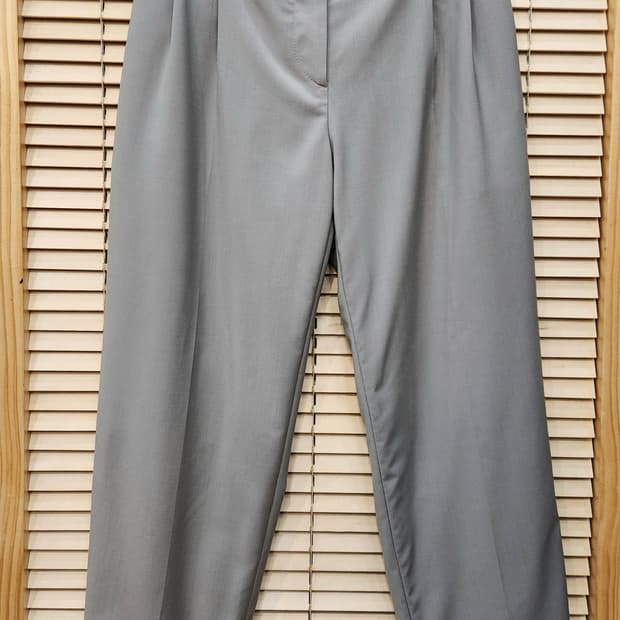 (새상품)한섬 타임 핀턱슬랙스