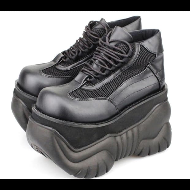 데모니아 구합니다