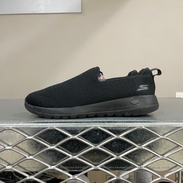 스케쳐스 고워크 슬립온 블랙 260