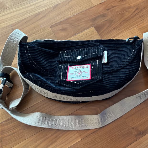 트루릴리젼 숄더 스웨이드백