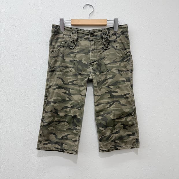 빈티지 카모플라쥬 와이드 카프리 팬츠