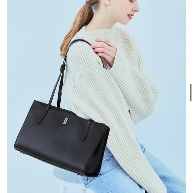 제이에스티나 롱숄더백